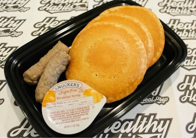 Protein Pancakes with turkey Sausage